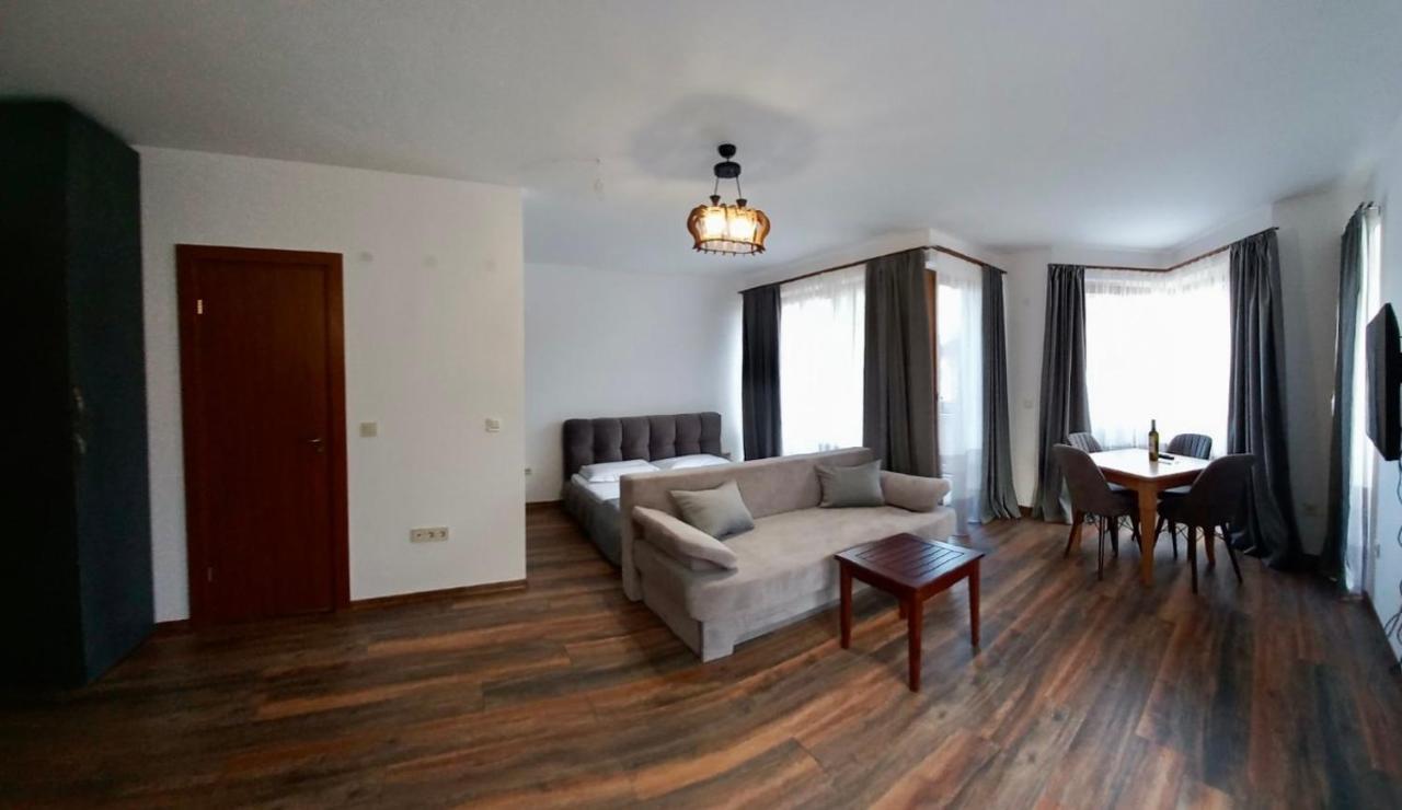 Pirin Golf Hotel Private Studios - Sani, Bansko Razlog Ngoại thất bức ảnh