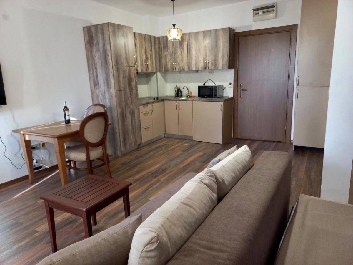 Pirin Golf Hotel Private Studios - Sani, Bansko Razlog Ngoại thất bức ảnh