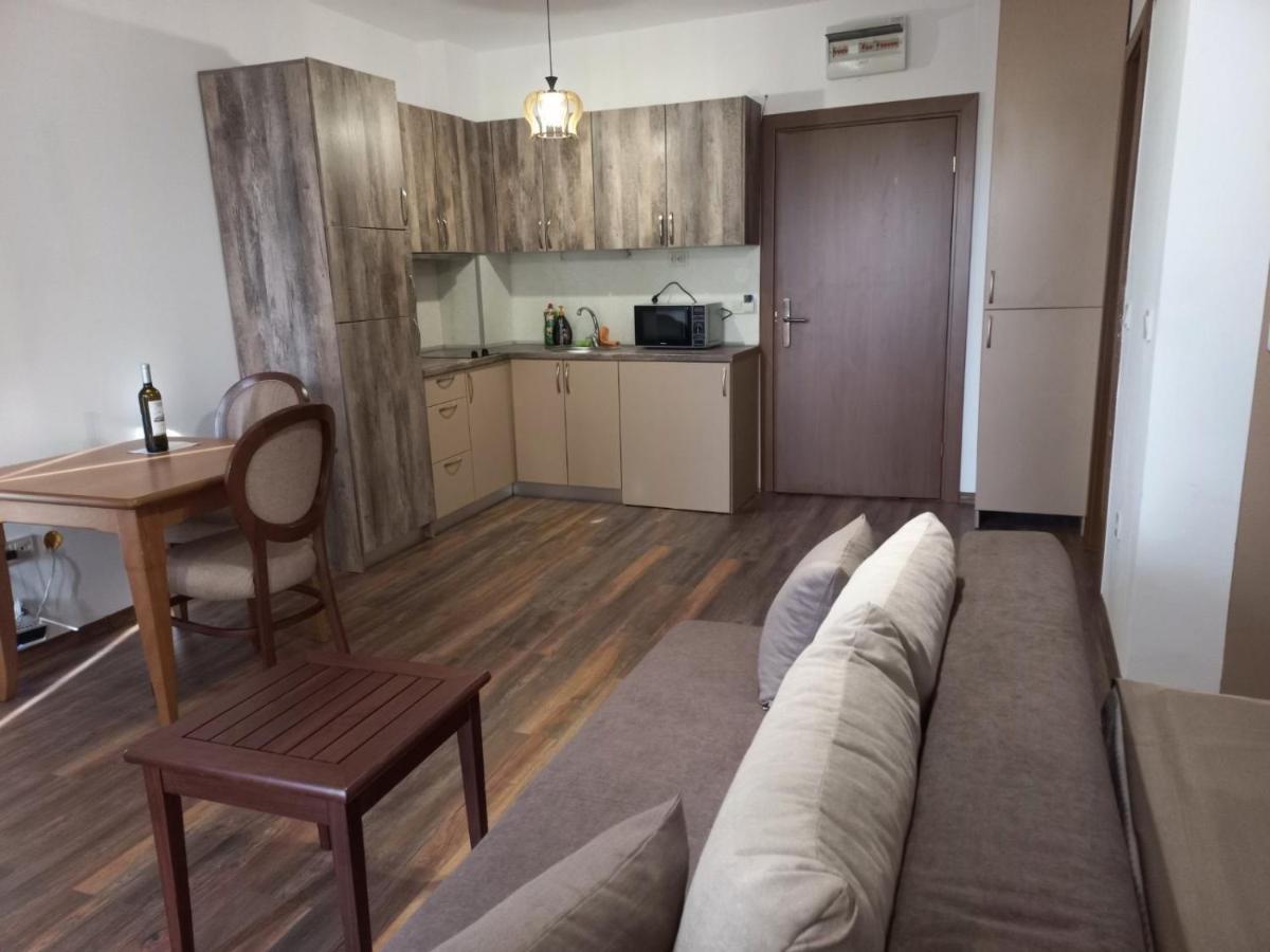 Pirin Golf Hotel Private Studios - Sani, Bansko Razlog Ngoại thất bức ảnh