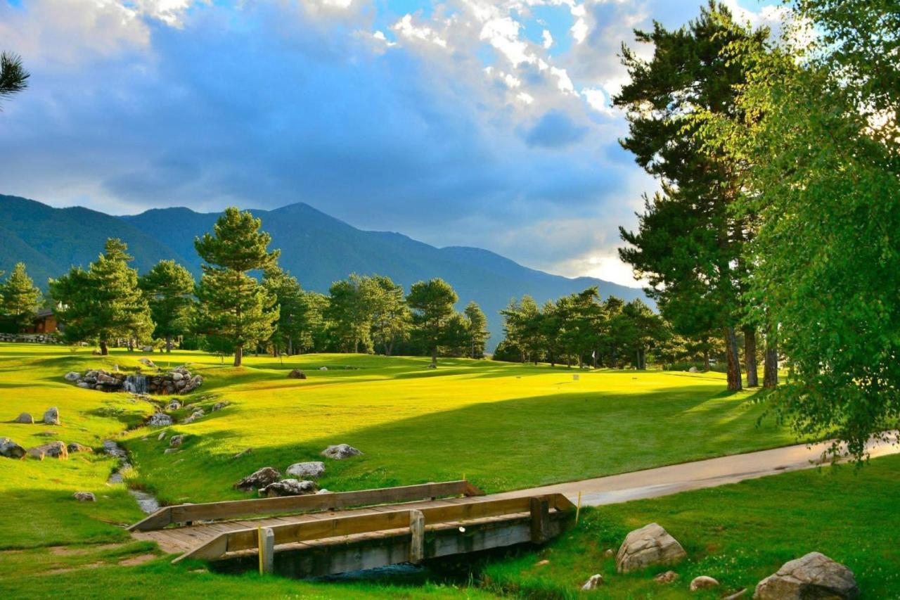 Pirin Golf Hotel Private Studios - Sani, Bansko Razlog Ngoại thất bức ảnh