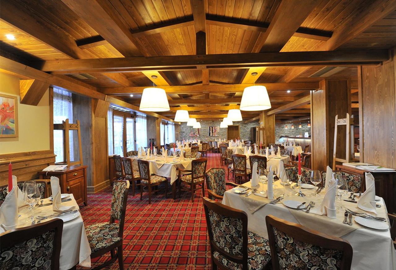 Pirin Golf Hotel Private Studios - Sani, Bansko Razlog Ngoại thất bức ảnh