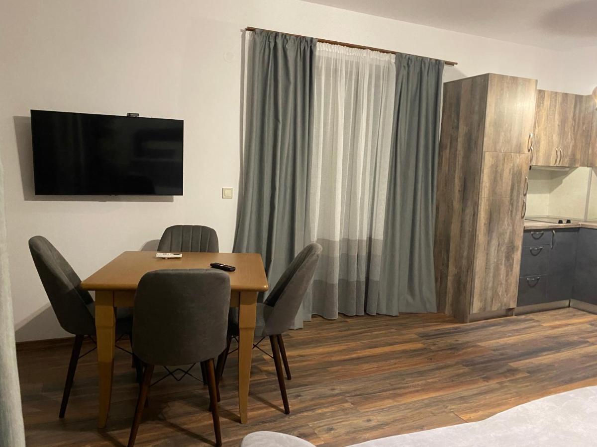 Pirin Golf Hotel Private Studios - Sani, Bansko Razlog Ngoại thất bức ảnh